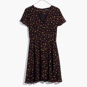 Madewell NWOT Silk Button-Front Swing Dress in Feline Floral Petite 6